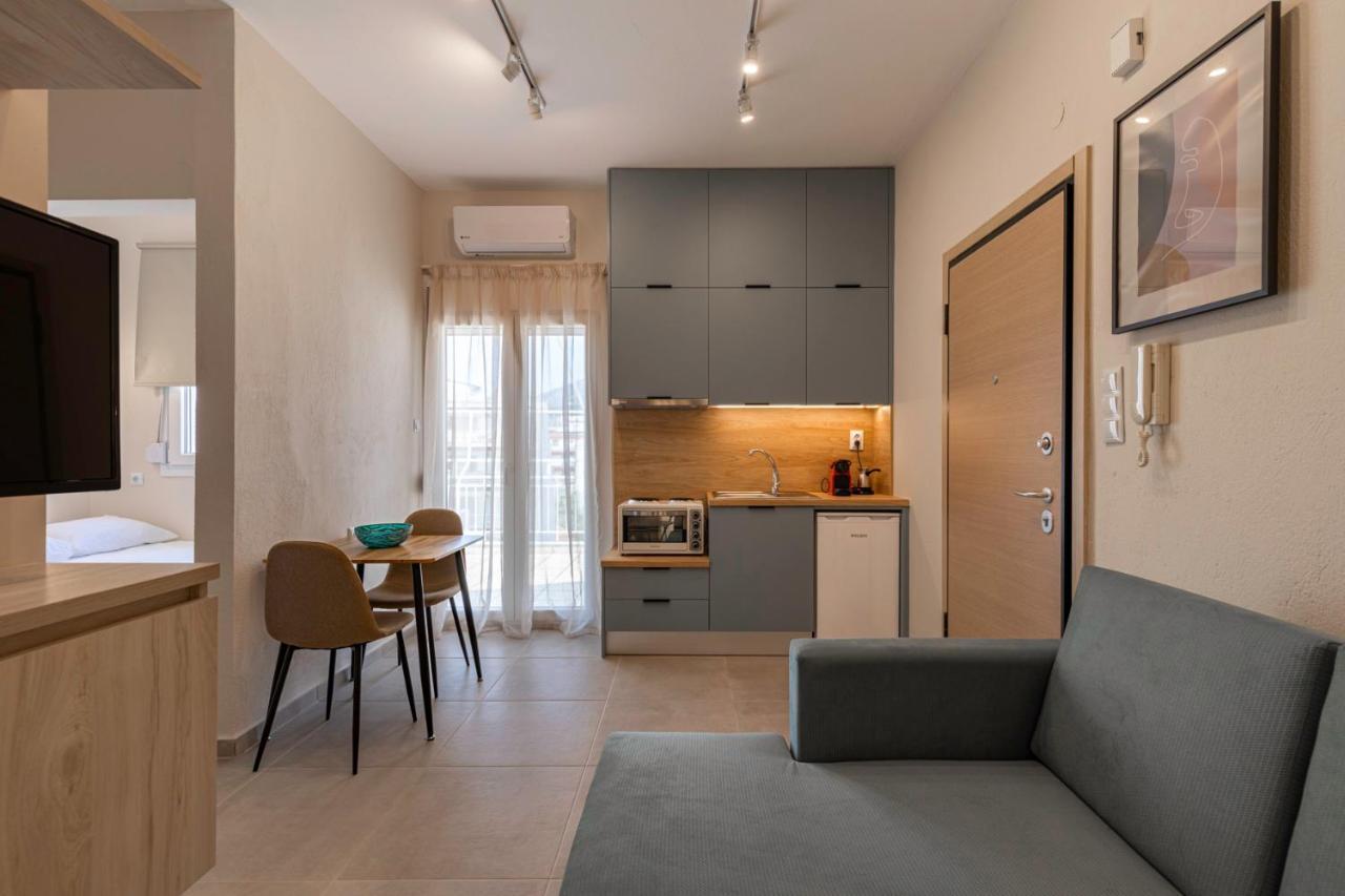 Thea Small House クサンチ エクステリア 写真