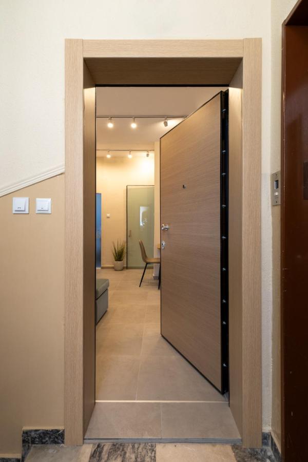 Thea Small House クサンチ エクステリア 写真
